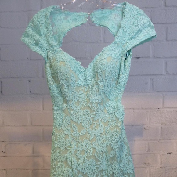 La Femme Lace Open Back Gown - Picture 3 of 8